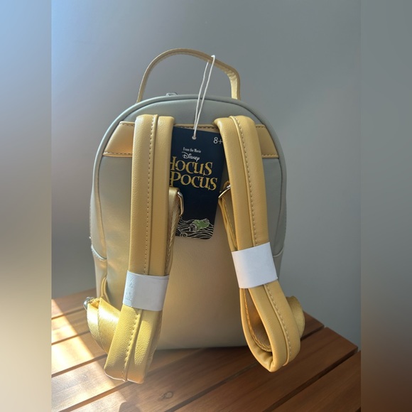 Loungefly Hocus Pocus Backpack Halloween - Picture 2 of 12